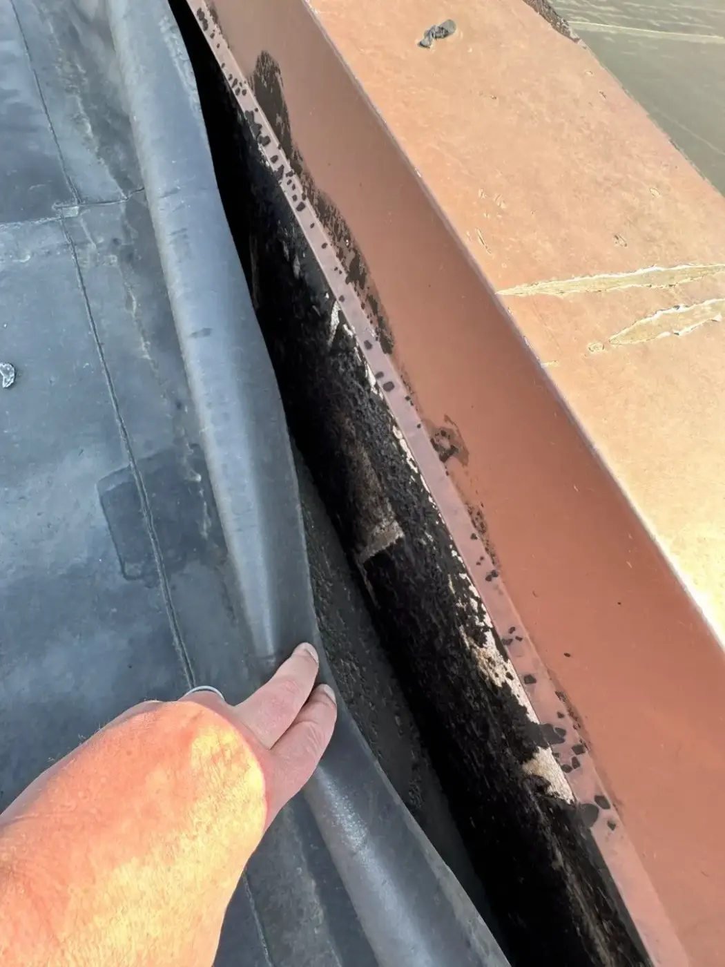 Manufacturer-certified roof installation in Huntington